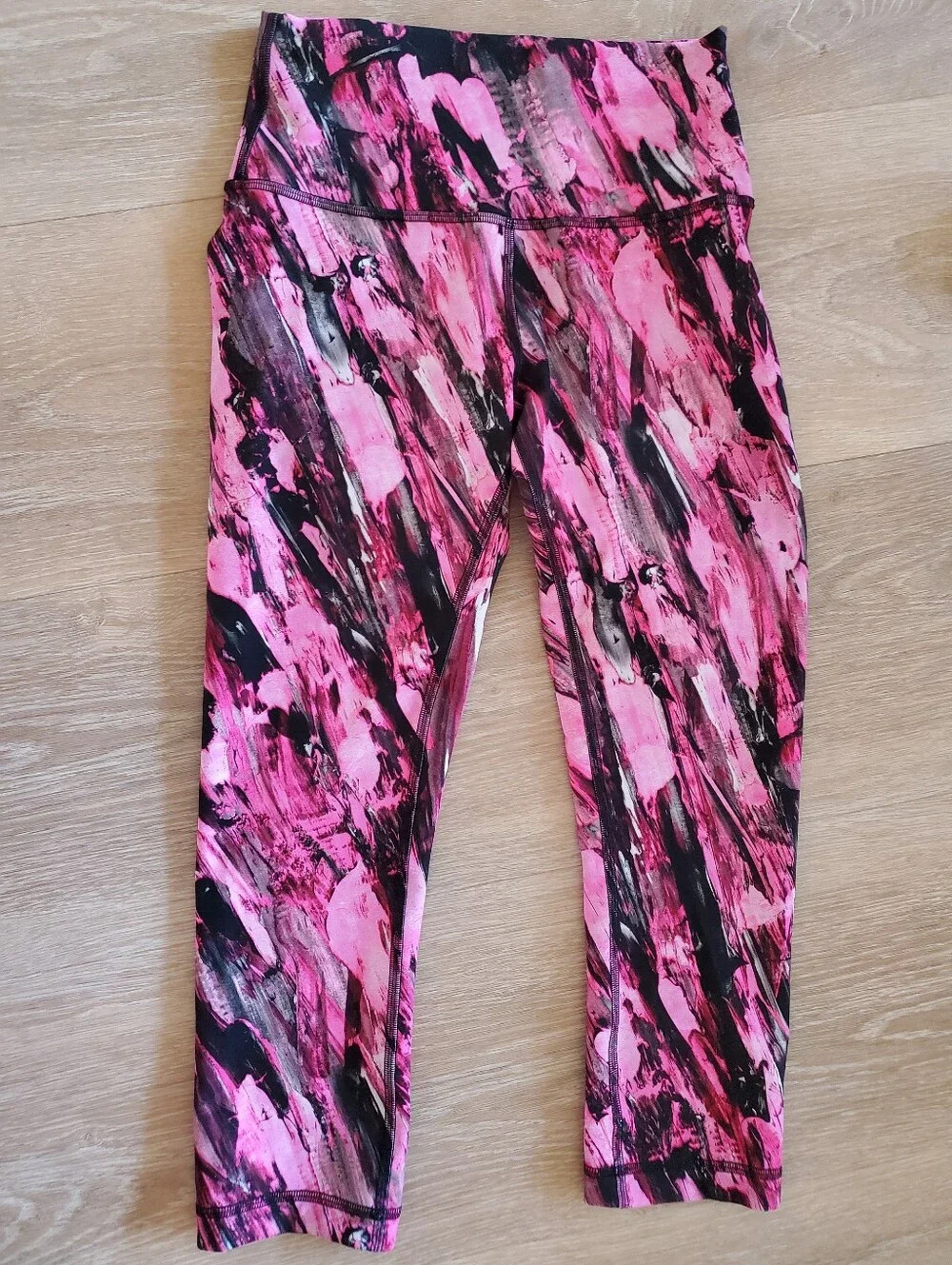 Lululemon Womens Wunder Train High-Rise Leggings Pink Abstract Print SIZE 6